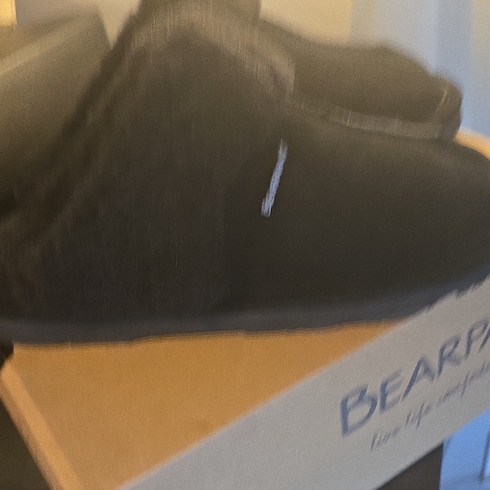 BearPaw Black Cozy Slippers Size 8 WOMENS Brand NWT - Picture 7 of 7